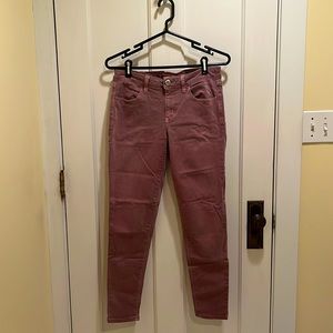 Dusty Rose American Eagle Skinny Jean
